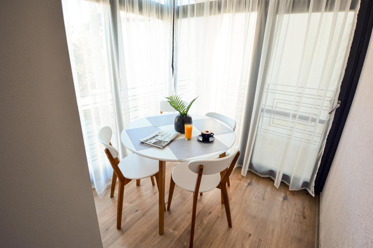Mandarin Premium Apartments Тыргу-Муреш Экстерьер фото
